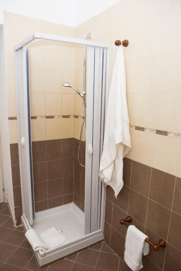 Airport House Apartment Napoli Ngoại thất bức ảnh