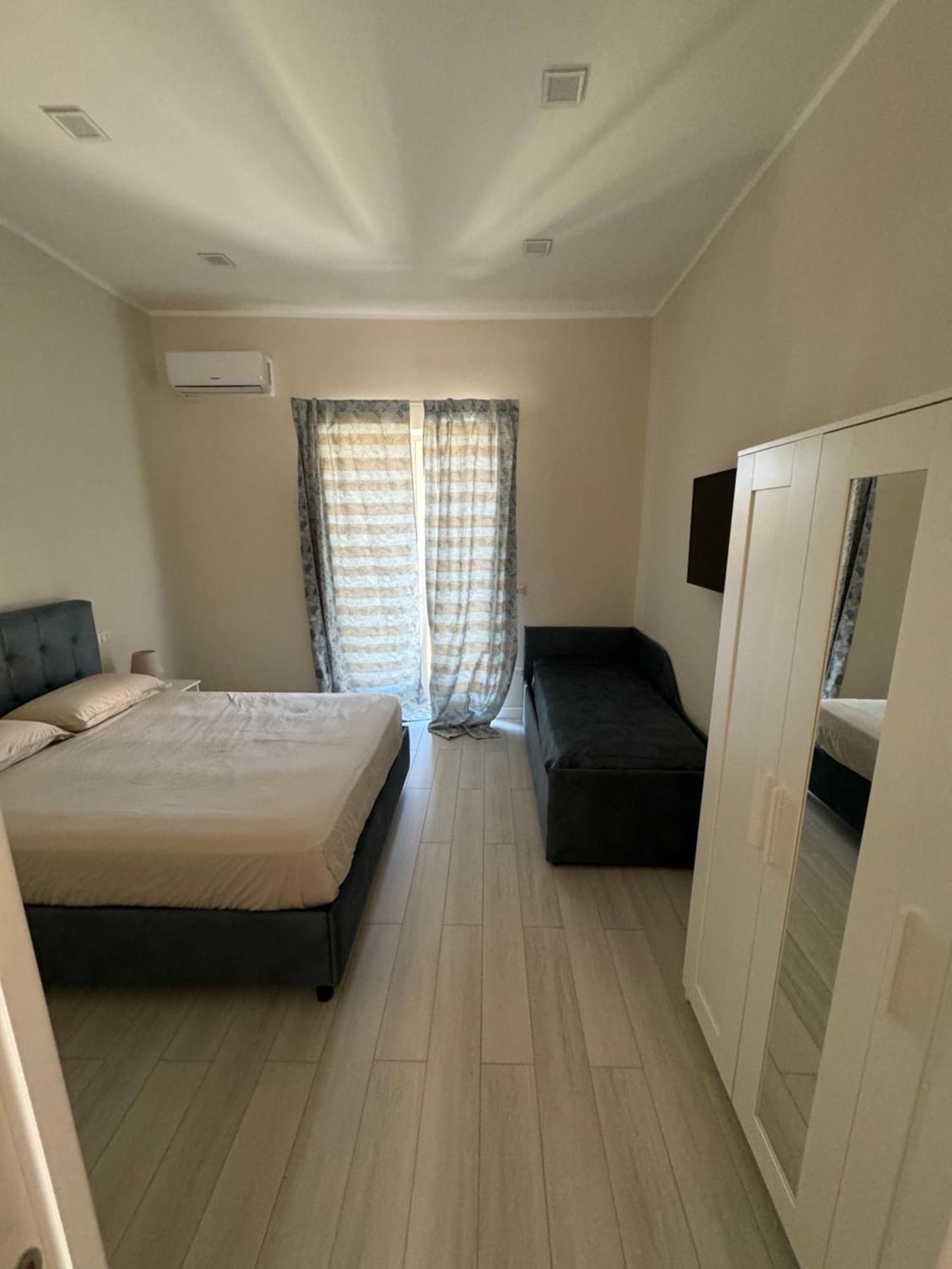 Airport House Apartment Napoli Ngoại thất bức ảnh